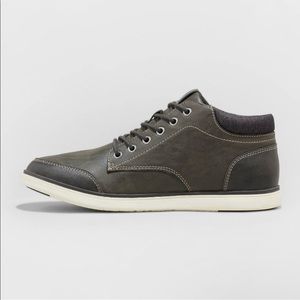 Mens Sneakers- Black/Gray
